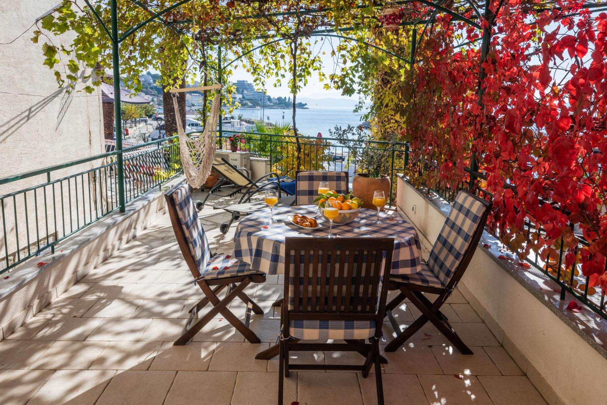 Apartment Top Terrace Podgora Exteriér fotografie