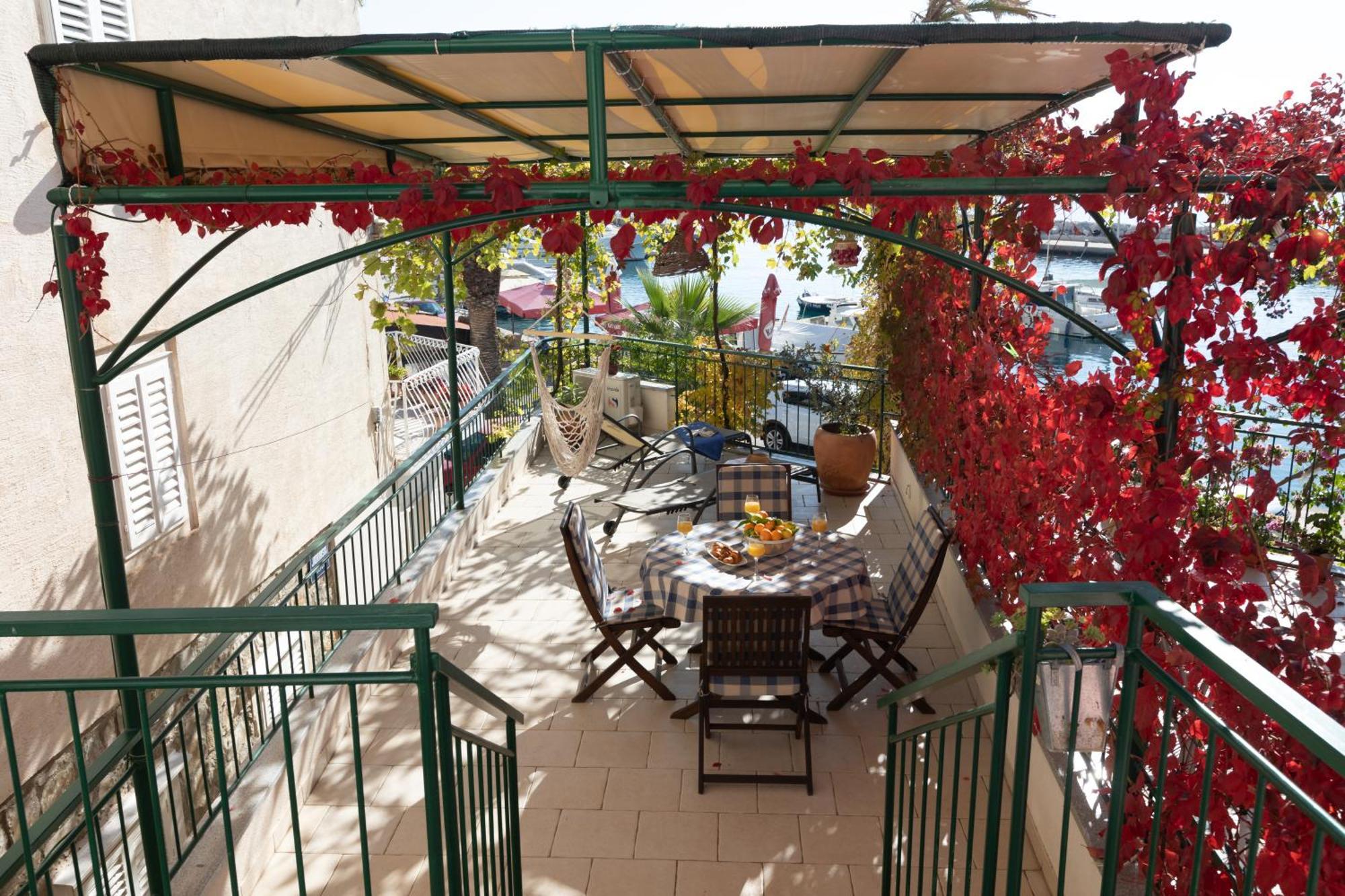 Apartment Top Terrace Podgora Exteriér fotografie